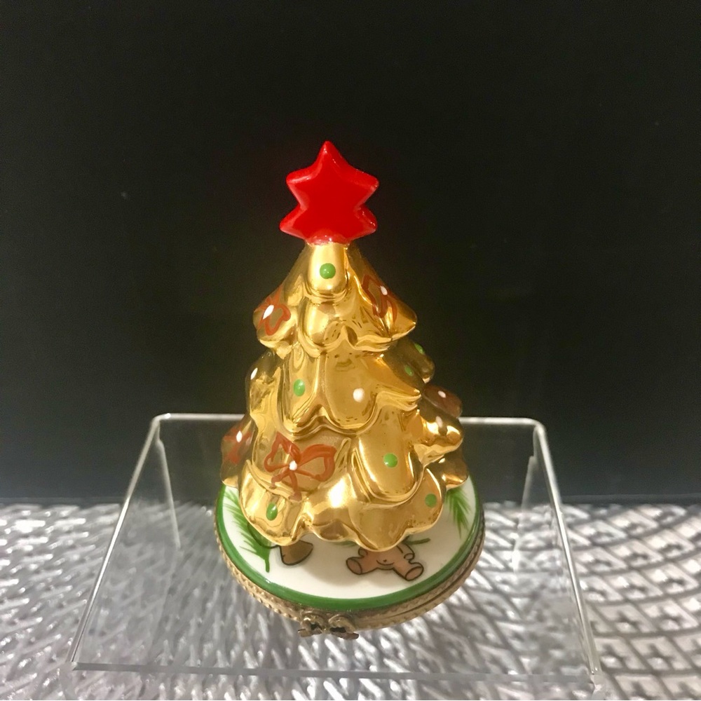 Vintage, Limoges Hand-Painted Gold Christmas Tree Ornaments with Red Star - Picture 7 of 13